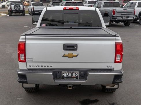Used 2018 Chevrolet Silverado 1500 LTZ w/ Max Trailering Package AWD/4WD image 28
