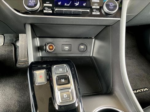 Used 2022 Hyundai Sonata SEL w/ Cargo Package FWD image 14