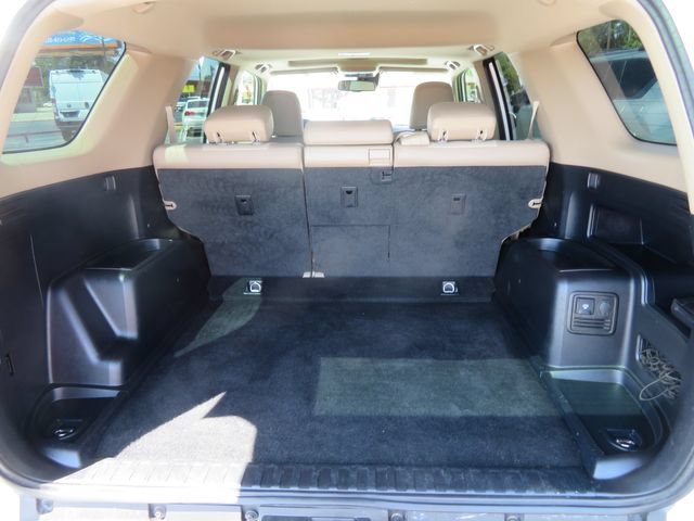 Used 2021 Toyota 4Runner SR5 Premium w/ Moonroof Package AWD/4WD image 19