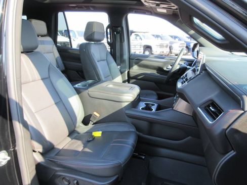 Used 2024 Chevrolet Tahoe RST w/ Sport Performance Package AWD/4WD image 24