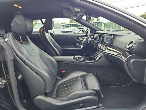 Used 2018 Mercedes-Benz E 400 4MATIC Cabriolet image 10