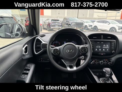 Used 2020 Kia Soul S FWD image 13