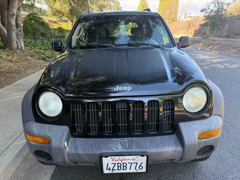 Used 2002 Jeep Liberty Sport image 8