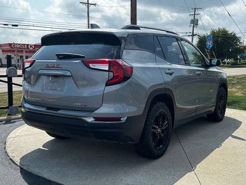 Used 2024 GMC Terrain AT4 AWD/4WD image 7