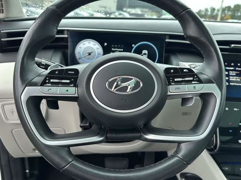 Used 2024 Hyundai Tucson Limited image 17