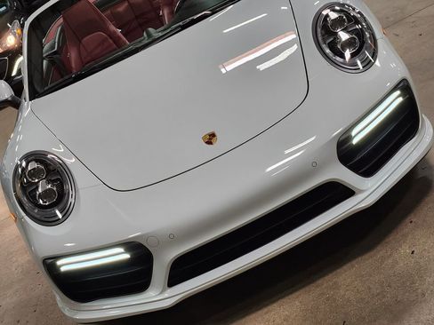 Used 2019 Porsche 911 Turbo image 36