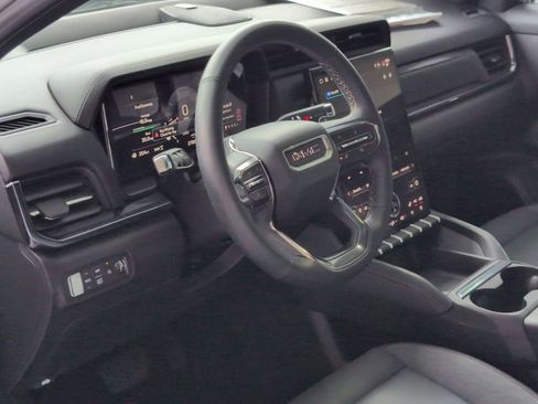 Certified 2026 GMC Terrain AT4 AWD/4WD image 2