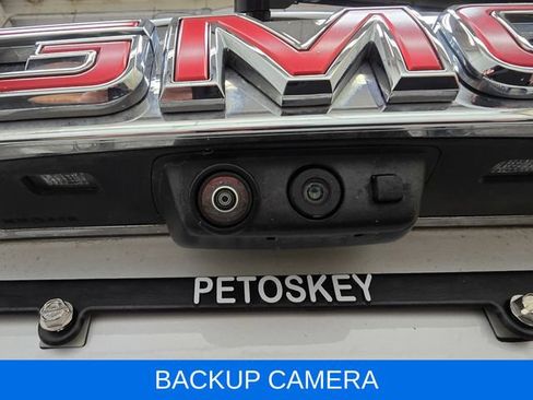 Used 2023 GMC Acadia Denali w/ Denali Ultimate Package AWD/4WD image 10