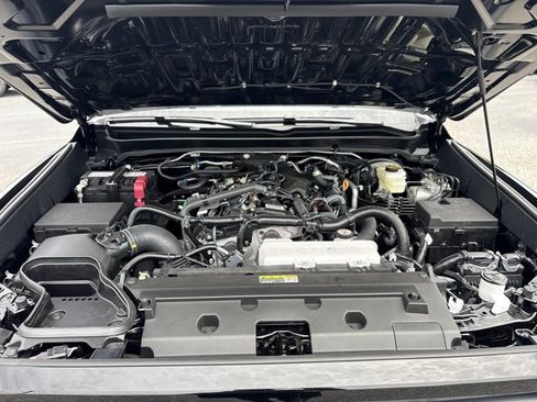 New 2026 Toyota Tacoma SR5 AWD/4WD image 19