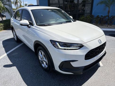 Certified 2024 Honda HR-V LX image 18