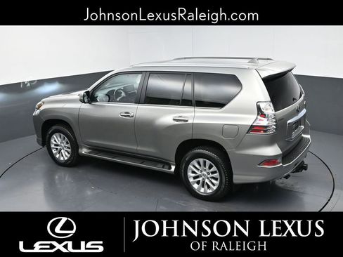 Used 2023 Lexus GX 460 Premium w/ Premium Plus Package AWD/4WD image 26