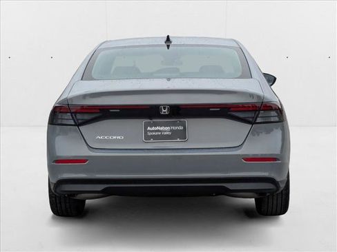 New 2025 Honda Accord SE image 7