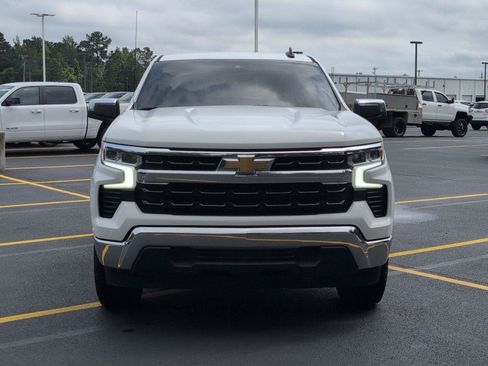 Used 2022 Chevrolet Silverado 1500 LT RWD image 9