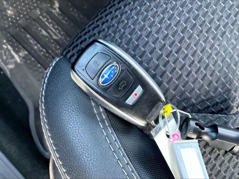 Used 2020 Subaru Forester Premium AWD/4WD image 15