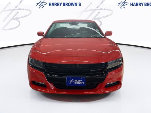 Used 2022 Dodge Charger SXT w/ Driver Convenience Group AWD/4WD image 6