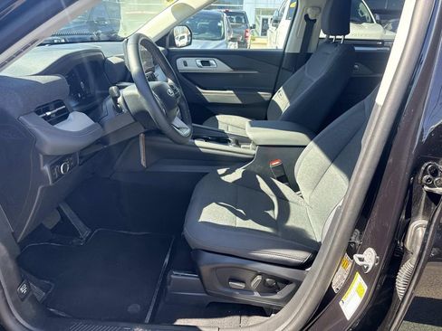 Used 2026 Ford Explorer Active AWD/4WD image 20