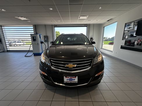 Used 2016 Chevrolet Traverse LT AWD/4WD image 5