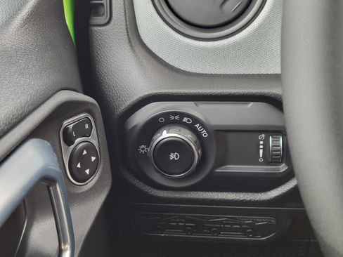 New 2026 Jeep Wrangler Unlimited Sport AWD/4WD image 10
