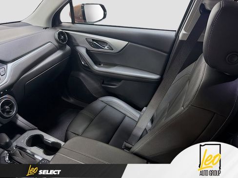 Used 2023 Chevrolet Blazer LT image 22