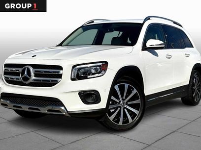 Used 2023 Mercedes-Benz GLB 250 4MATIC w/ Premium Package