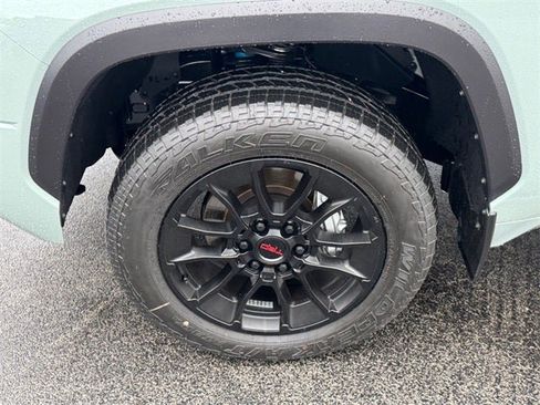 Used 2026 Toyota Tundra Limited w/ TRD Off-Road Package image 13