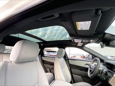 New 2026 Land Rover Range Rover Velar Dynamic SE image 29