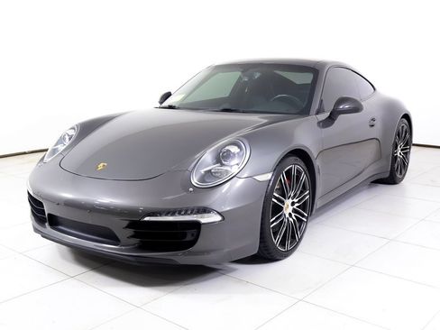 Used 2015 Porsche 911 Carrera 4S AWD/4WD image 1