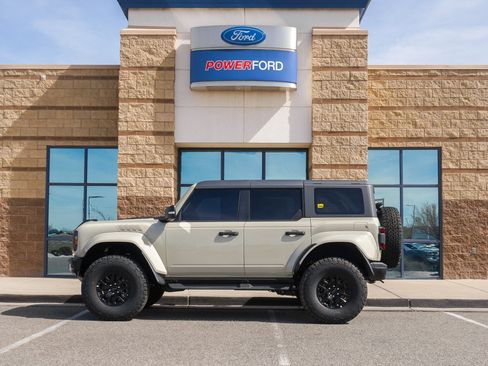 New 2025 Ford Bronco Raptor image 9