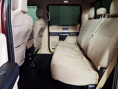 Used 2015 Ford F150 XLT w/ Equipment Group 302A Luxury image 10