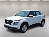 New 2025 Hyundai Venue SE image 3