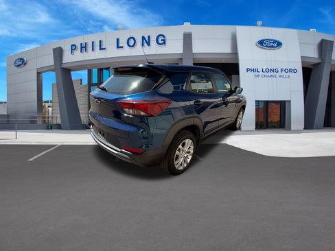 Used 2021 Chevrolet TrailBlazer LS AWD/4WD image 5