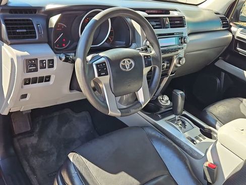 Used 2013 Toyota 4Runner SR5 image 10