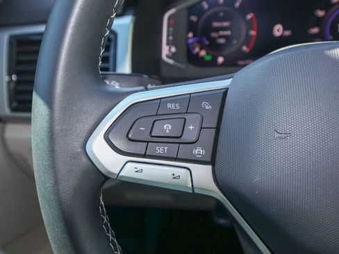 Certified 2023 Volkswagen Atlas SE w/ Panoramic Sunroof Package image 25