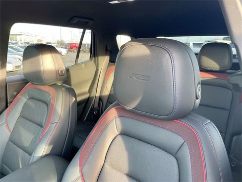 Used 2026 Chevrolet Equinox RS w/ Convenience Package III image 11