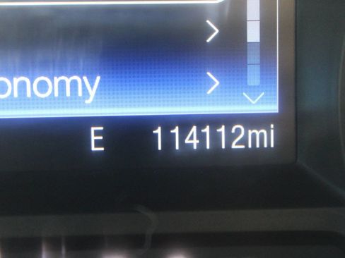 Used 2018 Ford Explorer FWD image 16