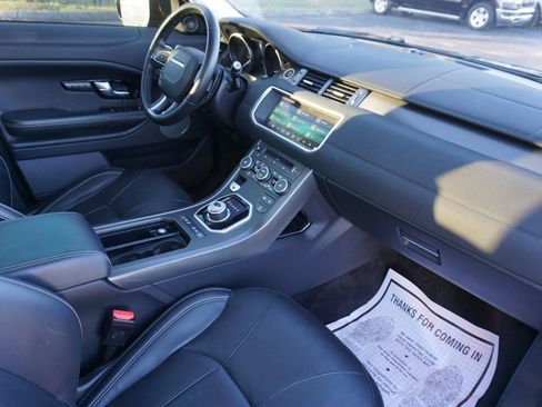 Used 2018 Land Rover Range Rover Evoque HSE image 36