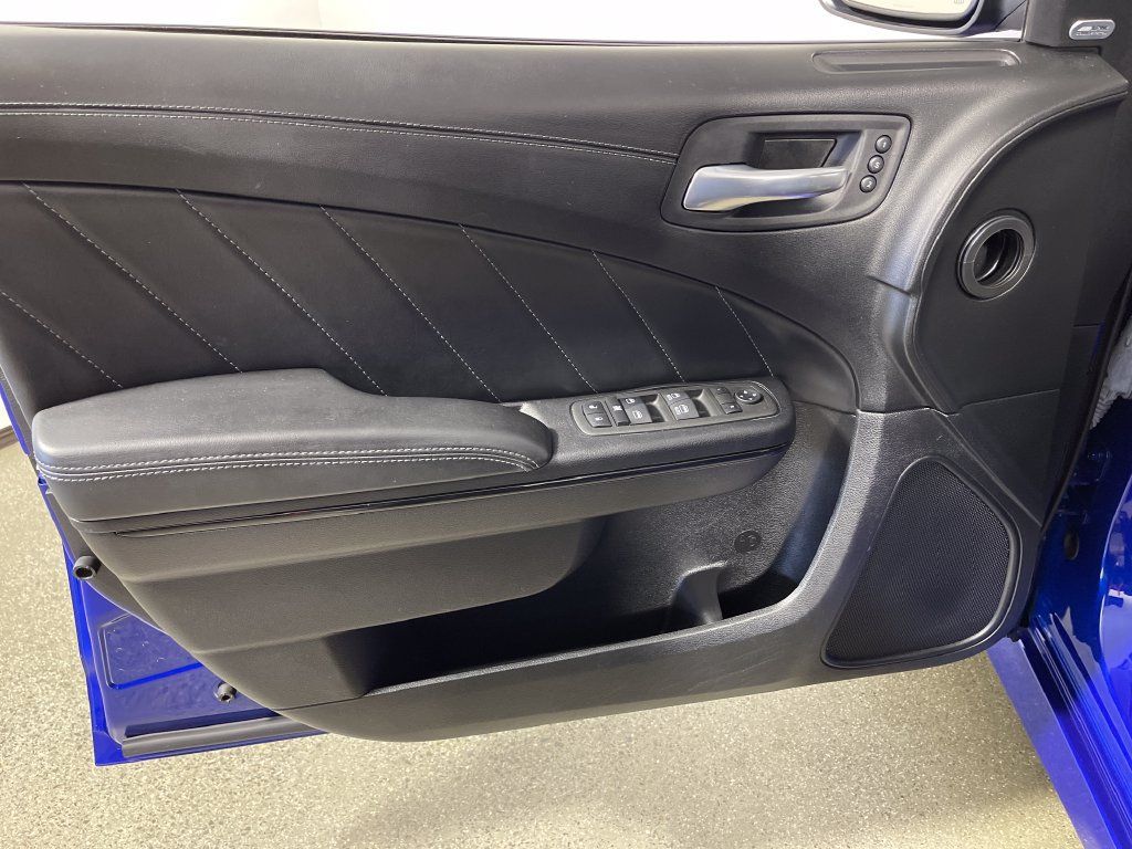 Used 2021 Dodge Charger Scat Pack w/ Daytona Edition Group RWD image 17
