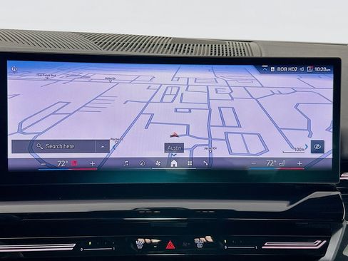 Used 2025 BMW 530i w/ Premium Package image 13