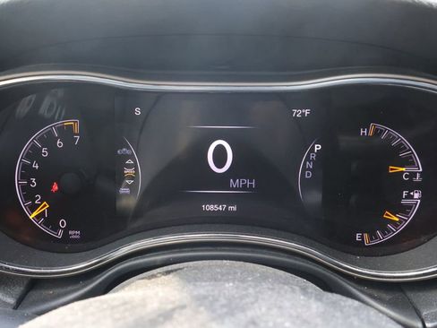 Used 2016 Jeep Grand Cherokee Limited w/ Luxury Group II image 20