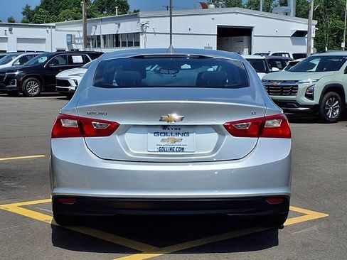 Used 2017 Chevrolet Malibu LT FWD image 20