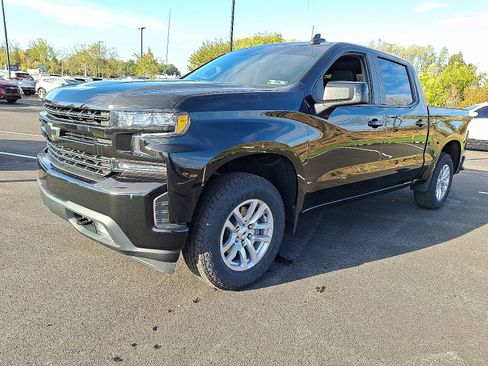 Used 2022 Chevrolet Silverado 1500 RST image 3
