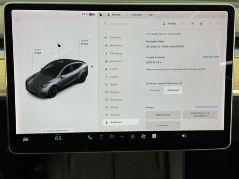 Used 2021 Tesla Model Y Long Range image 30