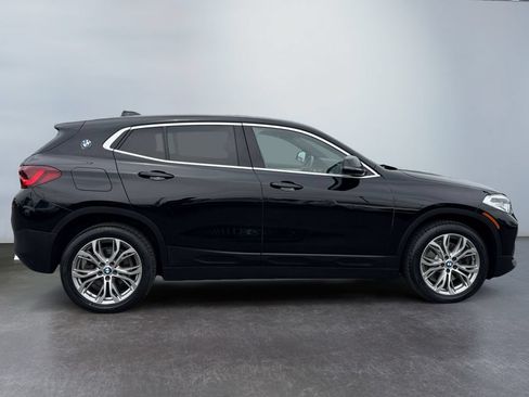 Used 2022 BMW X2 xDrive28i w/ Convenience Package AWD/4WD image 4