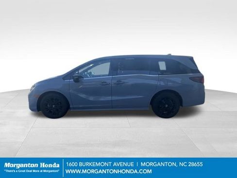 Used 2025 Honda Odyssey Sport-L image 4