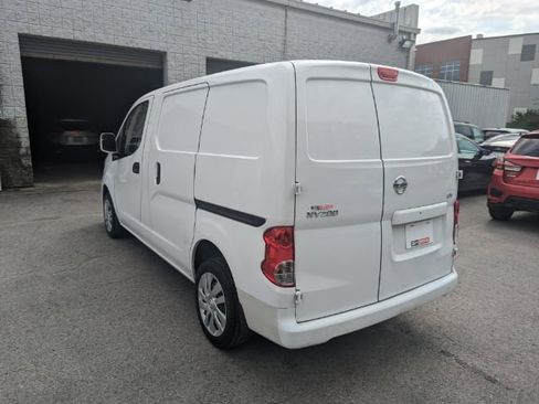 Used 2019 Nissan NV200 SV w/ Navigation Package image 8