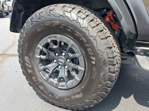 Used 2024 Ford Bronco Raptor w/ Interior Carbon Fiber Pack 6 AWD/4WD image 22