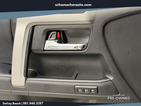 Used 2024 Toyota 4Runner Limited AWD/4WD image 25