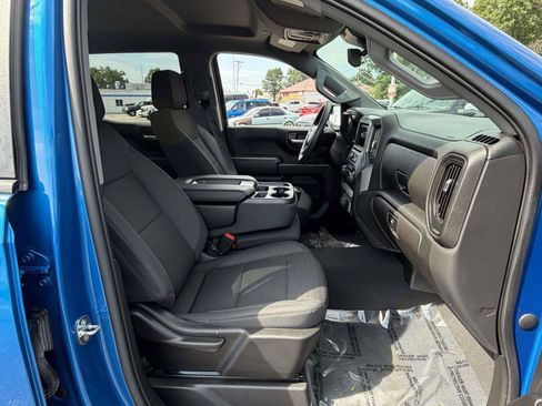 Used 2022 Chevrolet Silverado 1500 Custom AWD/4WD image 27