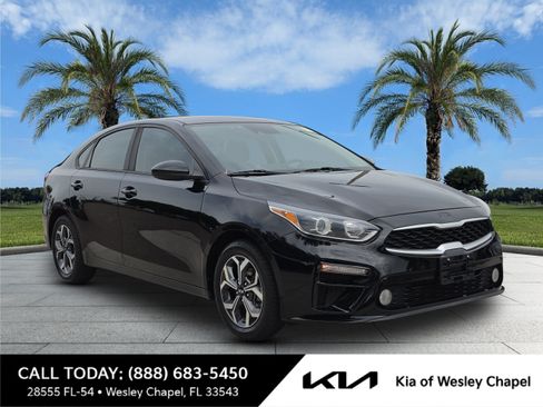 Used 2019 Kia Forte LXS FWD image 1