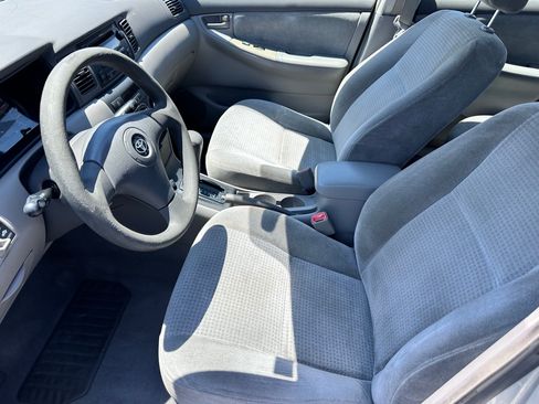 Used 2007 Toyota Corolla CE FWD image 5